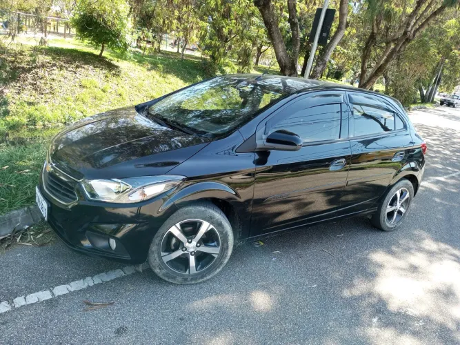 Chevrolet Onix Hatch LTZ 1.4 8V Flex Mec. 4P 2018