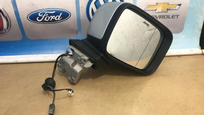 Retrovisor com pisca original lado direito renegade 2015