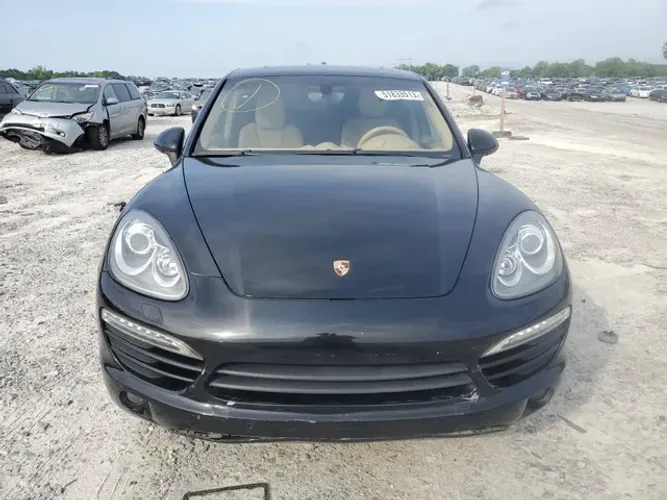 Sucata Porsche Cayenne 2012 - solicitem suas peças