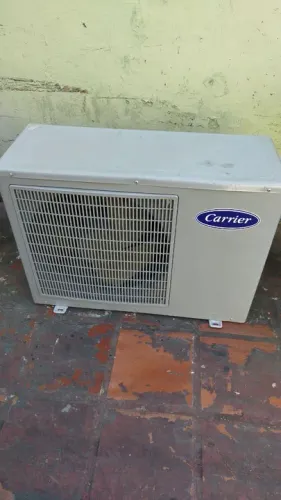 Condensadora 18.000 BTUs 220v R22 com garantia 
