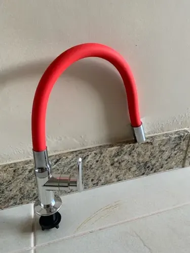 Torneira flexível