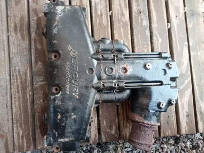 motor mercory cruiser