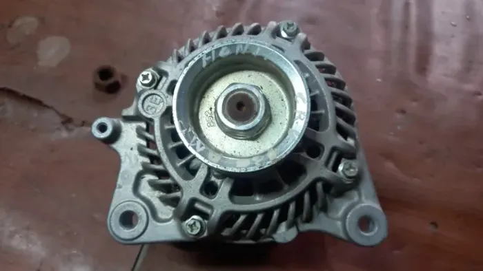 Alternador Honda crv.