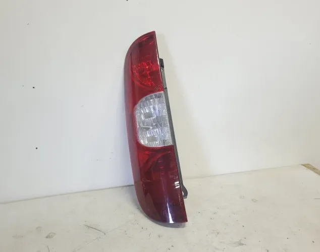 Lanterna fiat doblo