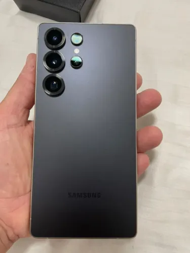 Galaxy S25 Ultra 5G (Novo - 1 mês de uso)