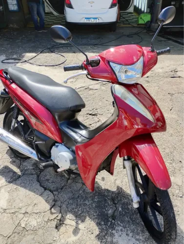 Moto Honda bis