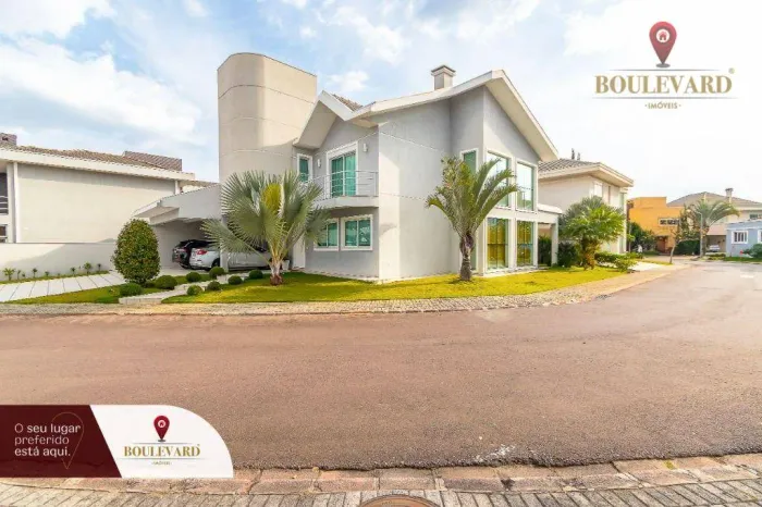 Casa no Residencial Boulevard, com 3 suítes à venda, 357 m² por R$ 2.849.000 - Uberaba - C