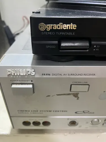 Toca discos com receiver 