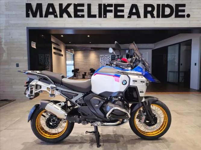 BMW R 1300 GS ADVENTURE