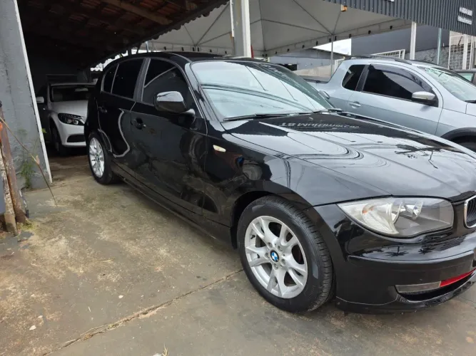 BMW 118IA 2.0 16V 136cv 5P 2010