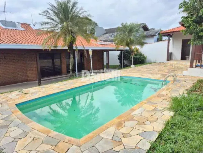 Casa em Condomínio à venda, 5 quartos, 1 suíte, 4 vagas, Residencial Eldorado - Tremembé/S