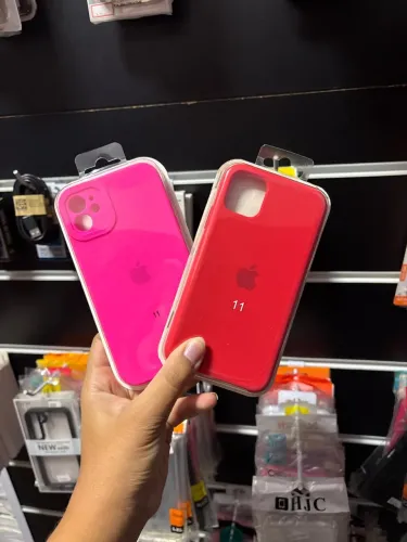 Capas para iPhone 11 - Cores Vibrantes