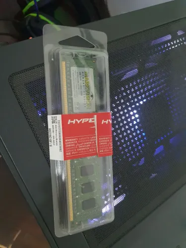 Memória RAM DDR3 4GB Para um ótimo upgrade!!!