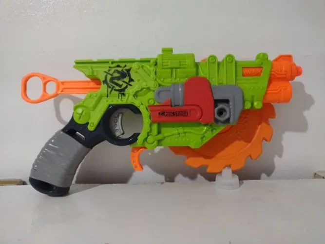 Lançador Nerf Zombie Strike Crosscut - Hasbro B3482 Seminovo