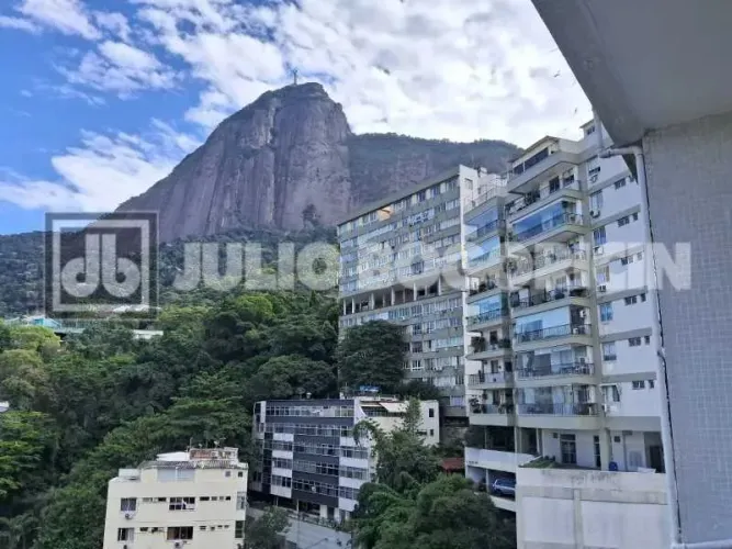 Apartamento : / Residencial / Jardim Botânico