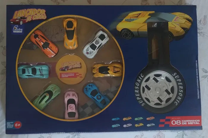 Lançador de Carrinho Fênix Brinquedos com 8 Carrinhos de Metal