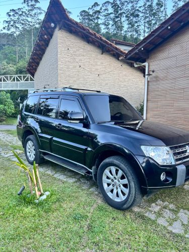 Imagem de Mitsubishi Pajero HPE Full 3.8 V6 250cv 5P Aut. 2011