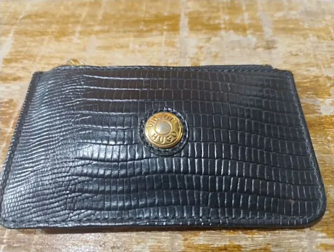 Chaveiro e porta moedas Victor Hugo