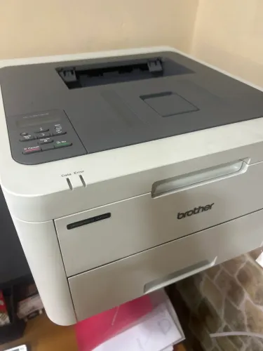 Impressora brother laser colorida novinha