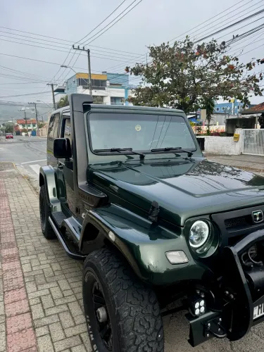 Troller T-4 4X4 3.2 TGV TDI Cap. Rígida Diesel 2013