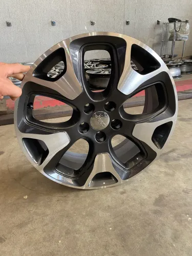 Rodas aro 18 Jeep Compass ,renegade e Fiat toro originais 
