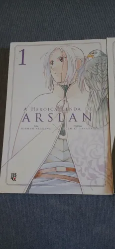 A Heroica Lenda de Arslan Vol. 1 e 2