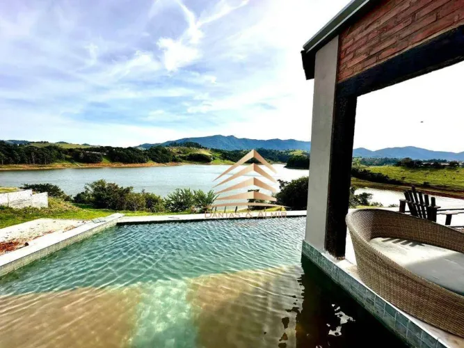 Casa à venda, 318 m² por R$ 4.300.000,02 - Bairro do Mosquito - Joanópolis/SP