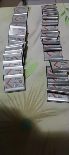 Bateria sony Li-ion NP-BN 3.7v R$ 120,00