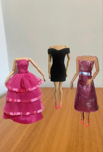 Barbie - Kit vestidos 