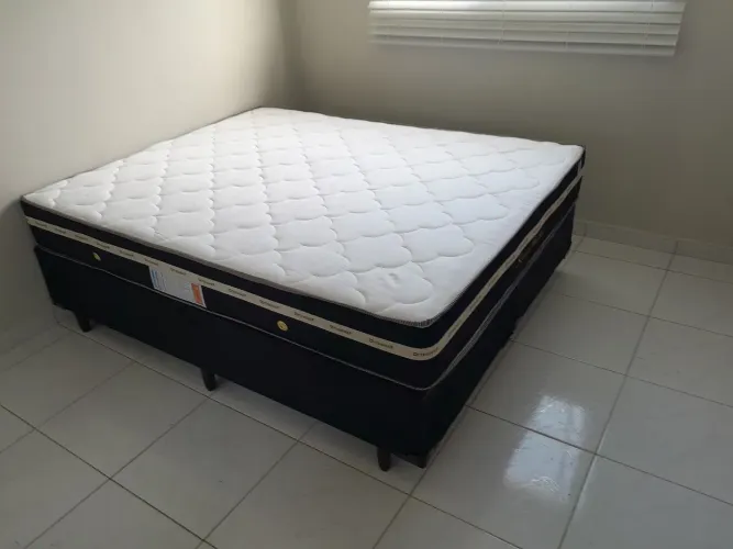 Cama Queen 1.58x1.98m