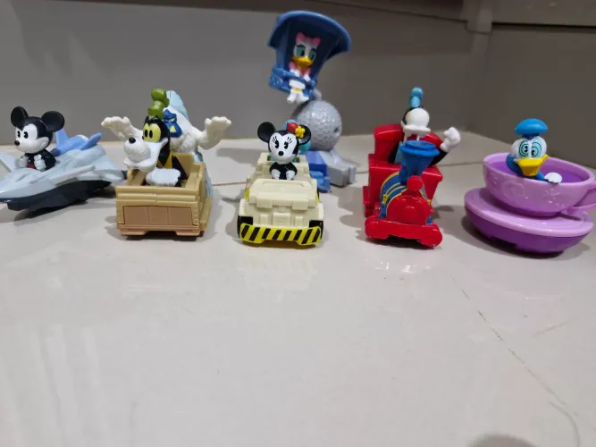 Miniaturas Disney - Coleção Completa Lovomotiva Disney