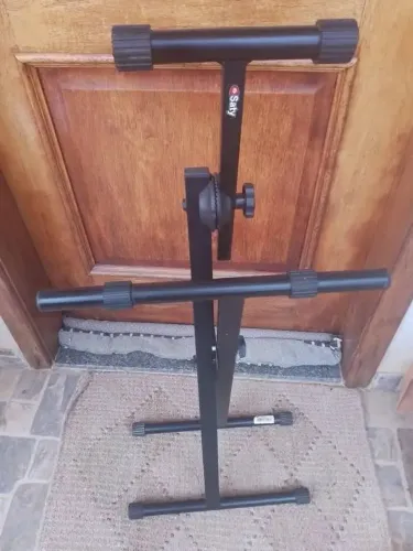 Suporte para cubo amplificador de guitarra