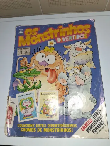 Álbum de figurinhas totalmente completo os monstrinhos  da editora abril 1986 