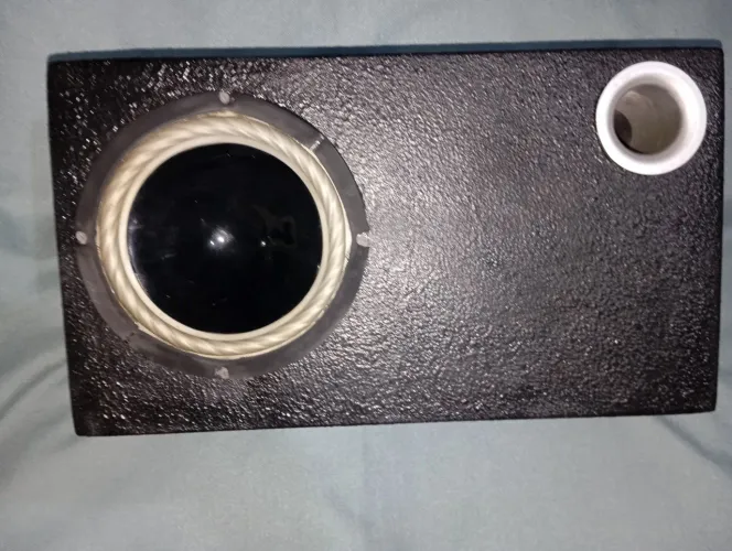 Vendo sub de 8 polegadas 150RMS