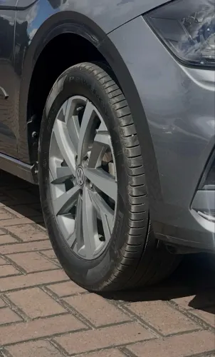 Rodas Volkswagen Virtus TSI com Pneus