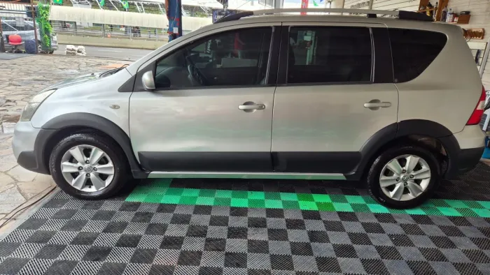 Nissan Livina X-gear Sl/X-gear 1.8 Flex F. Aut. 2014
