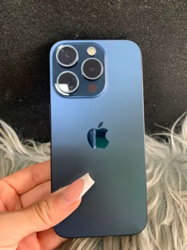 IPHONE 15 PRO AZUL