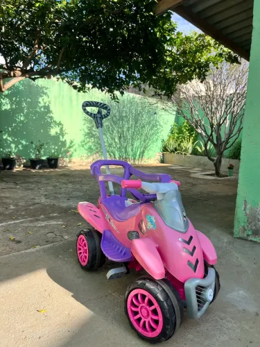 Carrinho de Passeio Infantil - marca: Calesita