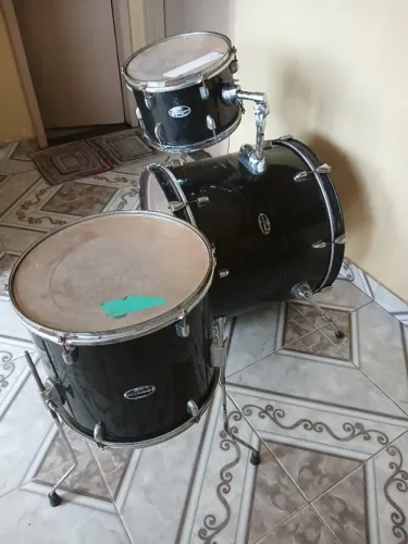 Tambores bateria.