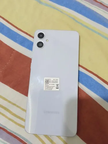 Ótimo celular para usar motivo da venda ganhei um novo.