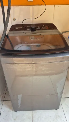 Máquina de lavar roupa 12kg