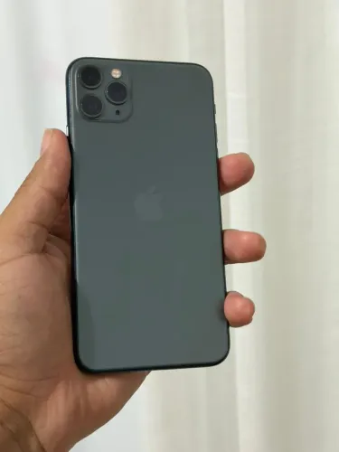 iPhone 11 PRO MAX 256 GB zero R$950