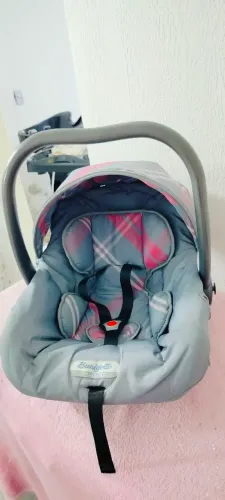 Bebê conforto burigotto