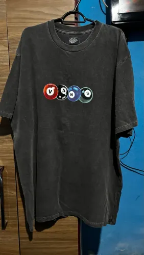 Vendo camiseta da Vans original 