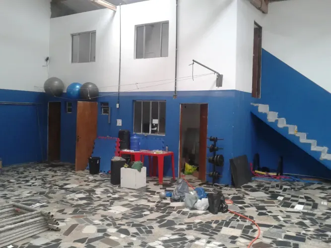 Galpão/Depósito/Armazém para aluguel com 265 metros quadrados em Ocian - Praia Grande - Sã