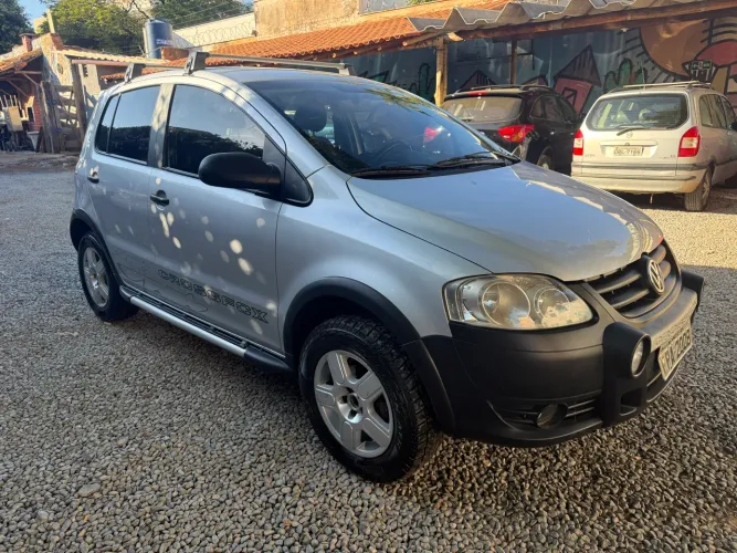 Volkswagen Crossfox 1.6 MI Total Flex 8V 5P 2008