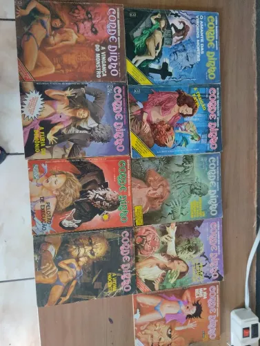 Livro (gibis) antigo