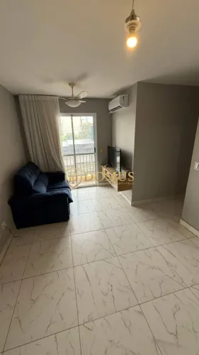 Apartamento no Condomínio Monza