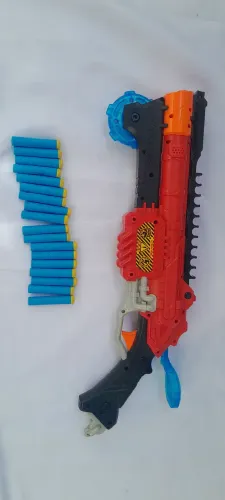 Lança dardos x-shot dino attack com 18 dardos
