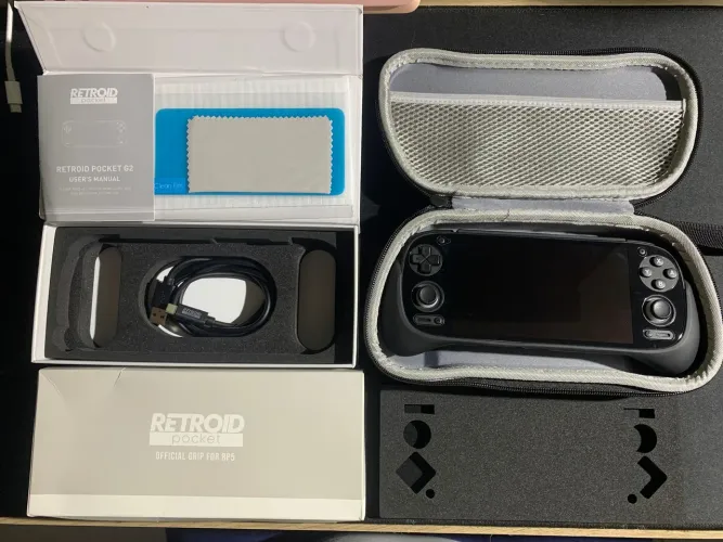 NOVO! Retroid Pocket G2 + Case + Grip + SanDisk 256 GB! Tudo oficial nas caixas originais